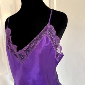 VTG Gold Label Victoria's Secret Purple Silky Camisole Women's Size Medium